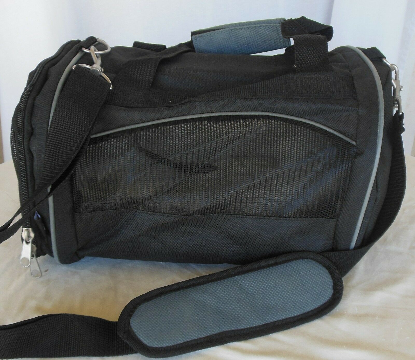 Pet Carrier Small 13x11x8 With Sherpa Bed Black Canvas And Mesh Tote Guc