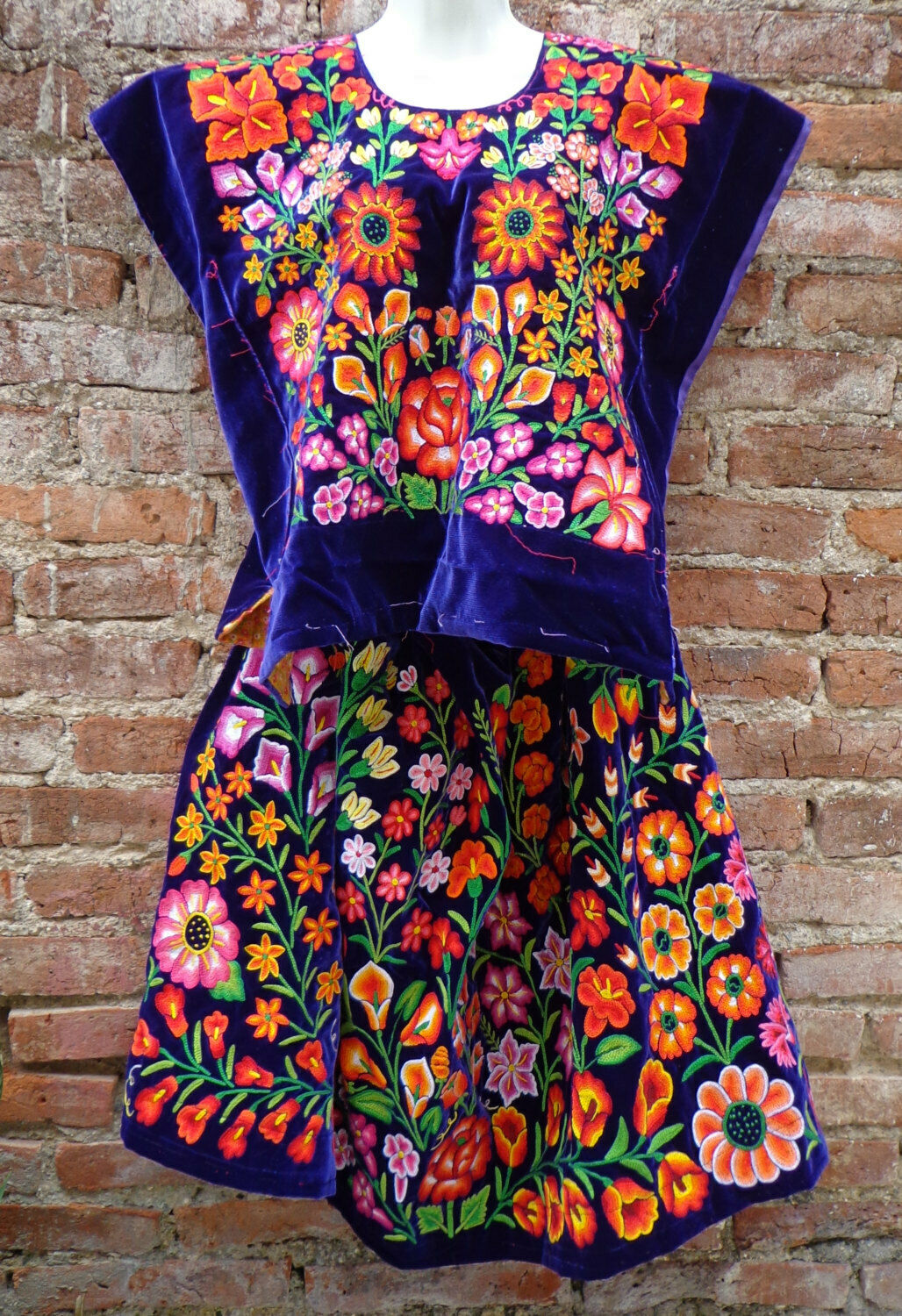 Tehuana Huipil Dress Outfit Hand Embroidered From Oaxaca Vintage Mexican