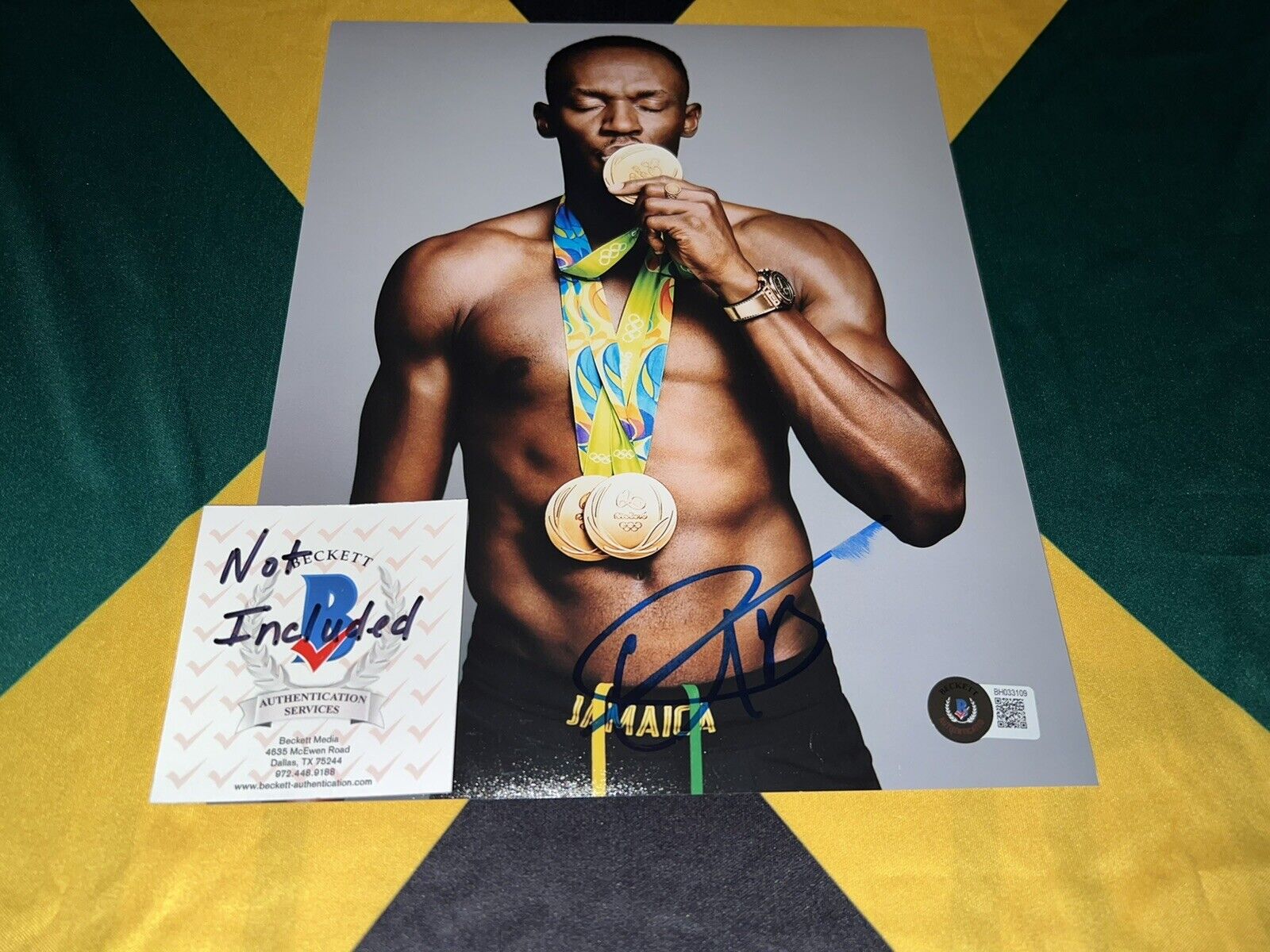 Usain Bolt Signed 8x10 Photo Fastest Man In Earth Jamaican Legend Beckett #13